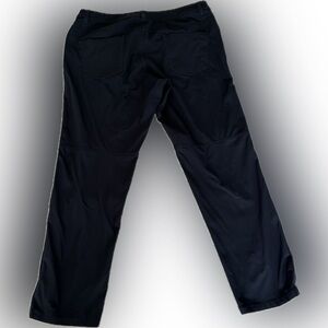 Lululemon Like New - Navy Blue - ABC 5 Pocket - Good Condition 34x30